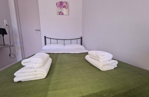 Markopoulo Mesogaias Apartamento | P3-panos Apartment in Porto Rafti