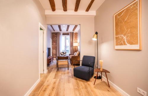 La Sagrada Familia Apartamento | P3MAL1076- Beautiful 2BR newly refurbished