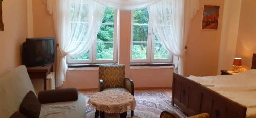 gmina Przeworno Casa | Pałac Stanica