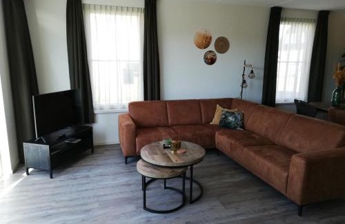Hollum Apartamento | Paardenstal