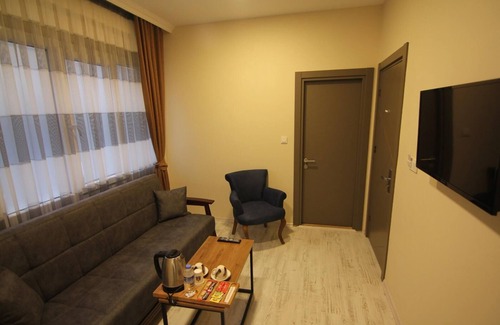 Avcilar Hotel | PABLO SUIT AVCILAR