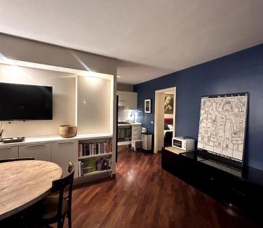 Rione VI Parione Apartamento | Pace Blu Roma