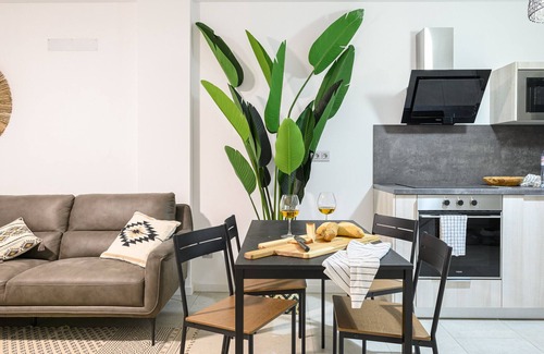 Playa Blanca Chalet De Esquí | Pachamama House - Near the beach, Air-Con, Fast Wifi and SAT tv