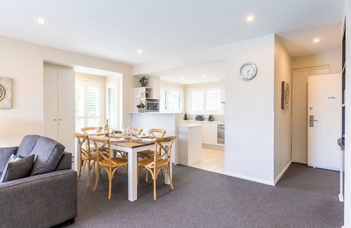 Salamander Bay Apartamento | Pacific Blue 278-265 Sandy Pt Rd- Dual Key Access, Wifi, Linen and Air Conditioning