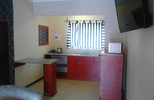 Maun Apartamento | Pacific Conqueror Self Catering Units