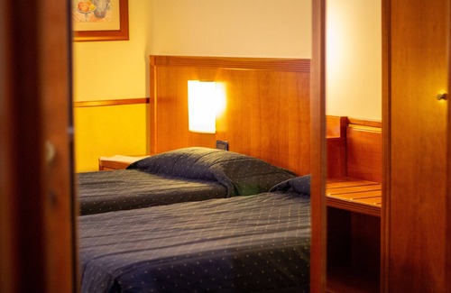 Vittoria Hotel | Pacific Hotel Fortino
