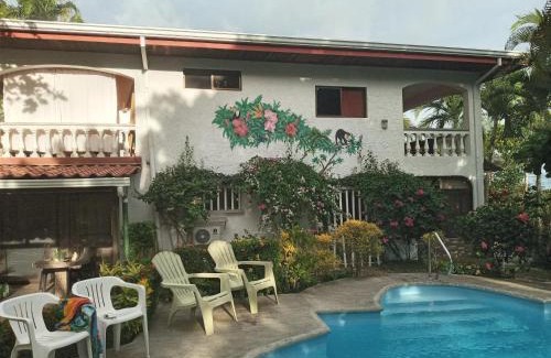 Playa Hermosa Apartamento | Pacific Jungle Condominium