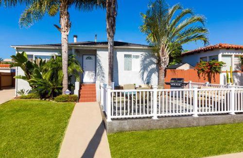 North Pacific Beach Casa | Pacific Oasis - Large Patio, Parking & Walk to Beach
