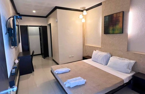 Davao Hotel | Pacific Palm Suites Davao powered by Cocotel