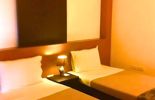 Davao Hotel | Pacific Palm Suites Davao powered by Cocotel