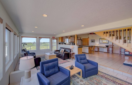 Long Beach Casa | Pacific Paradise -Ocean & beachfront/Dog friendly