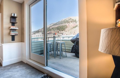 Telluride Apartamento | PACIFIC PLACE TOO by Exceptional Stays