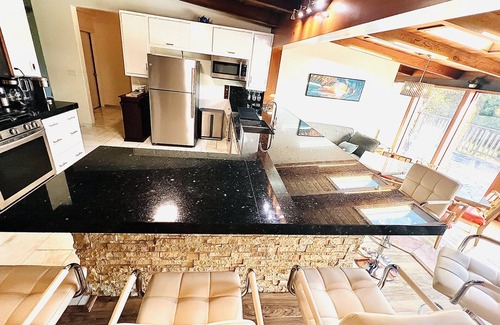 Inglenook Casa | Pacific Sands Vacation Home