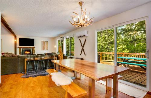 Packwood Casa | PackShack - Cozy Ski Cabin Mins from White Pass home