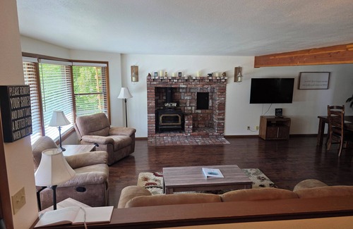 Packwood Casa | Mountain House Summar