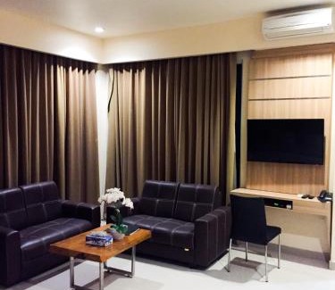Waingapu Hotel | Padadita Beach Hotel