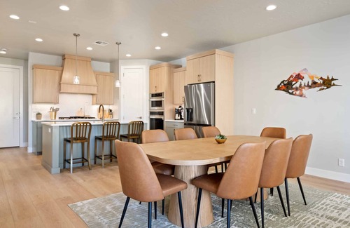 St. George Casa | Paddle and Play: Desert Color Lagoon + Beaches