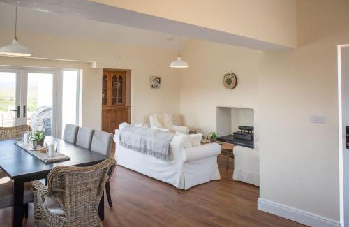 Ballyconneely Casa | Paddy Carrolls Cottage