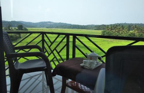 Mananthavady Cama Y Desayuno | Paddyfield Inn