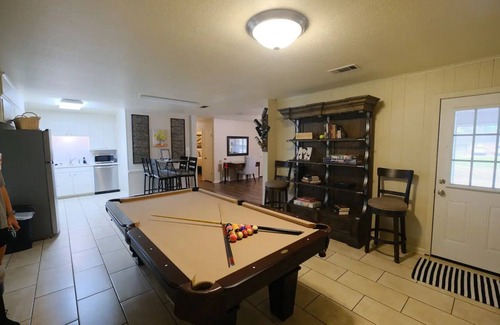 South Baton Rouge Casa | Padre's Place: a quiet residential home