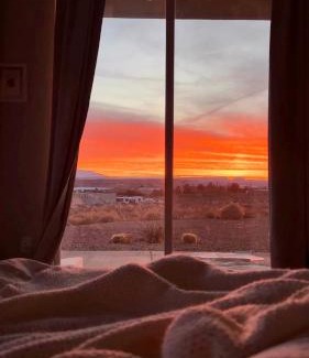 Big Water Casa | Page Arizona border town- Crimson Suite, Desert Canyon Getaway with views