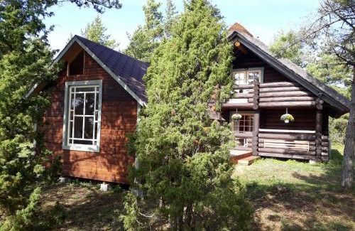 Kudjape Casa | Pähkli Seaside Cottage with Cozy Outdoor Patio