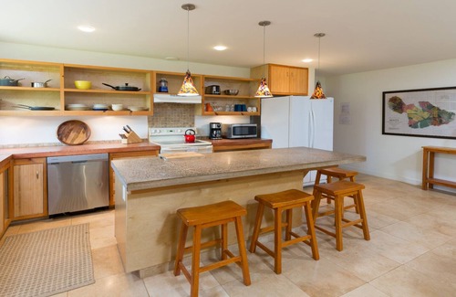 Paia Casa | Paia Family Cottage - ¡Camina a la playa y al pueblo de Paia!