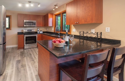 Campbell River Cabina | Painter's Lodge