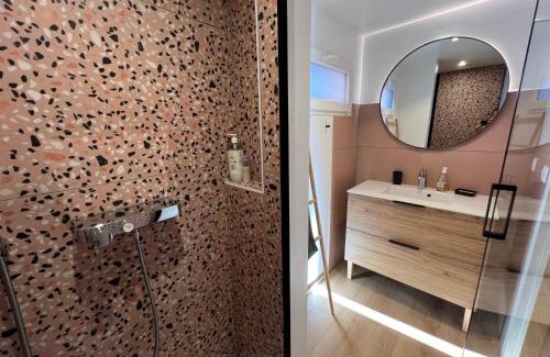 La Motte-dʼAigues Apartamento | Paisible gîte moderne avec vue sur le Luberon