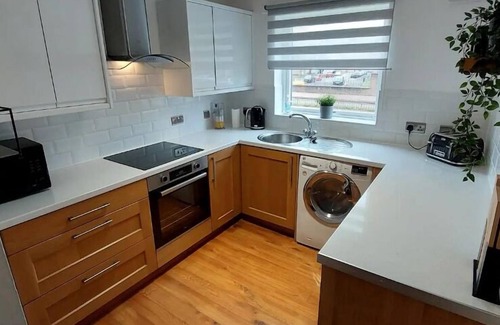 Paisley Apartamento | Paisley Panda Flat Central UWS GLA Glasgow Airport