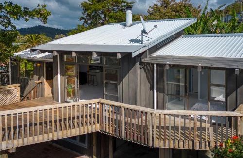 Tairua Casa | Paku View Retreat - Tairua Holiday Home