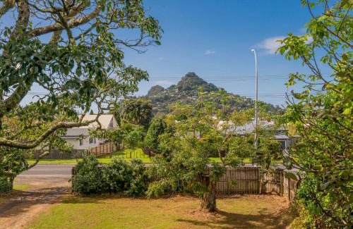 Tairua Casa | Paku View Retreat - Tairua Holiday Home