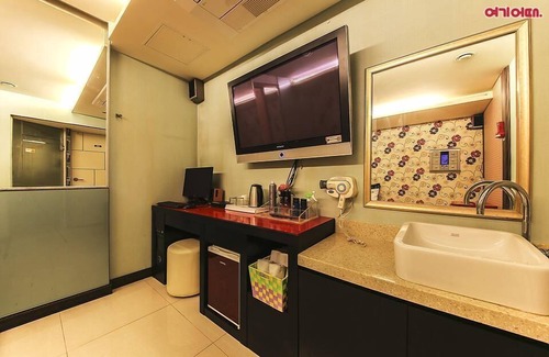 Dong-gu Hotel | Palace Motel