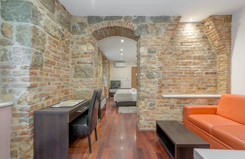 Old Town Hotel | Palace Suites Heritage Hotel – Adults Only