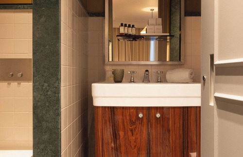7th Arrondissement Apartamento | Palais Bourbon Hotel - Room 13- 2P - Invalides