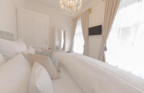 Klagenfurt am Woerthersee Apartamento | Palais Gutenberg la Ville