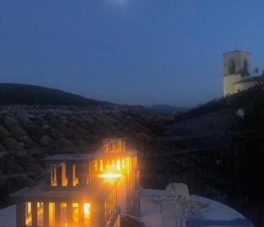 Sassoferrato Casa | Palazzetto Bentivoglio