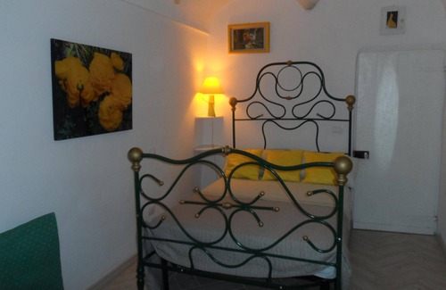 Pieve di Teco Cama Y Desayuno | Palazzo Barli
