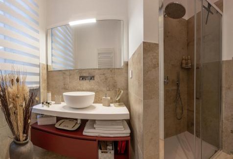 Pavia Apartamento | Palazzo Cavour, 34 - Luxury Suite Cardo