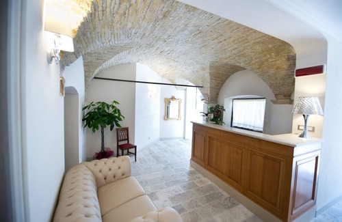 Centro Storico Casa | Palazzo dei Mercanti - Historical Residence