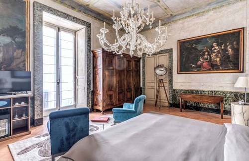 Montecalvario Casa | Palazzo Doria Suites