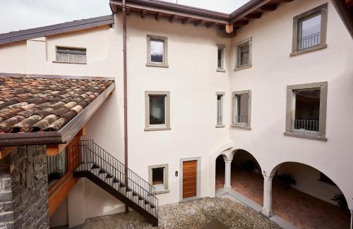 Monasterolo del Castello Cama Y Desayuno | Palazzo Eleonora
