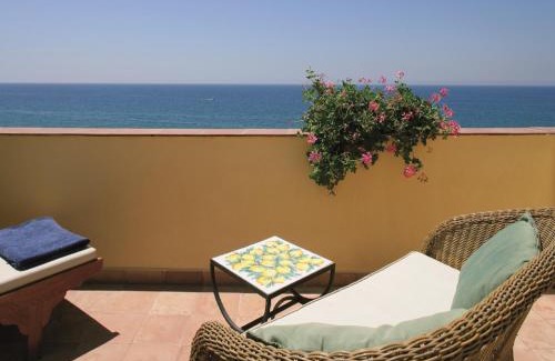 Santa Maria di Castellabate Hotel | Palazzo Belmonte