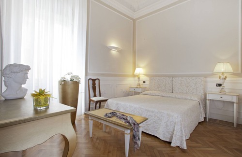 Campo di Marte Casa | Palazzo Lombardo