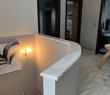 Neoi Epivates Apartamento | palazzo PADINI alla costa