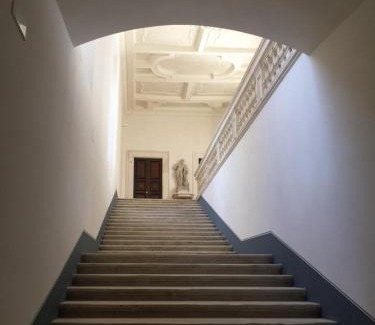 L'Aquila Apartamento | PALAZZO PICA ALFIERI Centro Storico