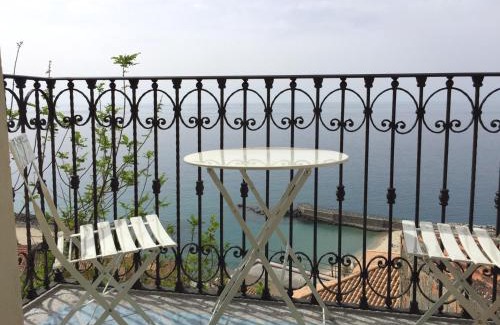 Pizzo Apartamento | Palazzo Pizzo Studio Bellavista