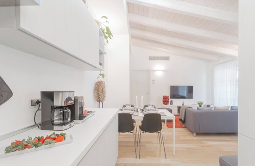 Como City Centre Apartamento | Palazzo Tatti