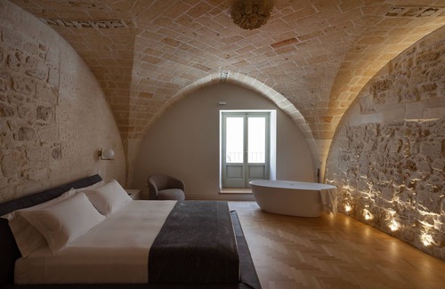 Lecce Historic Center Hotel | Palazzo Zimara Boutique Hotel