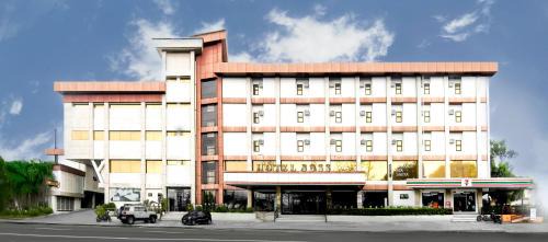 Angeles City Hotel | Palette in Angeles Pampanga near Clark International Airport Formerly Boss Hotel